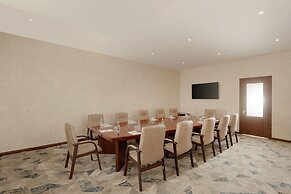 Ramada Plaza by Wyndham Gence