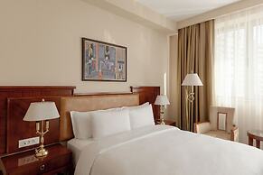 Ramada Plaza by Wyndham Gence