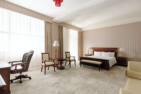 Ramada Plaza by Wyndham Gence