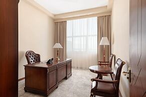 Ramada Plaza by Wyndham Gence