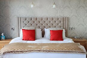 The Marine Hotel
