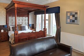 The Marine Hotel
