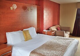 The Marine Hotel