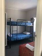 Apple Motor Inn