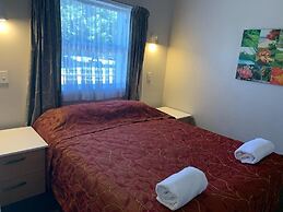 Apple Motor Inn