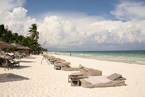 BE Destination Tulum