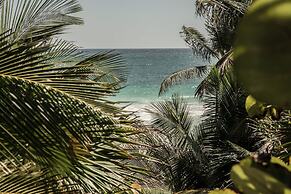 BE Destination Tulum