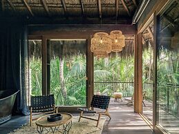 BE Destination Tulum