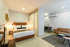 Sea Land Suites - by Echo Hotels