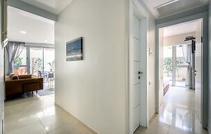 Sea Land Suites - by Echo Hotels