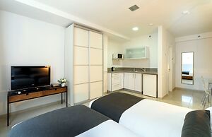 Sea Land Suites - by Echo Hotels