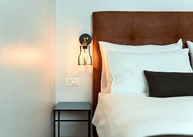 Sea Land Suites - by Echo Hotels