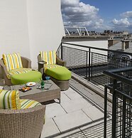 Majestic Hotel - SPA Champs Elysées