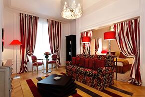 Majestic Hotel - SPA Champs Elysées