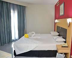 Aracan Pyramids Hotel