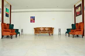 Aracan Pyramids Hotel