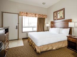 Coast Weyburn Hotel