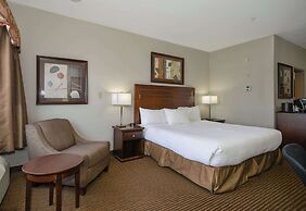 Coast Weyburn Hotel