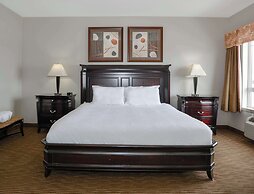 Coast Weyburn Hotel