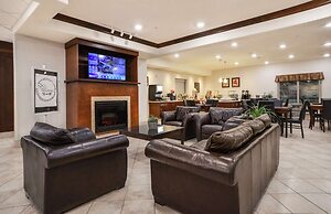 Coast Weyburn Hotel