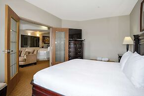 Coast Weyburn Hotel