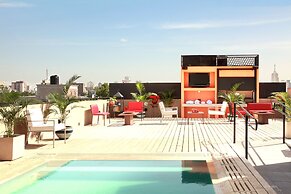 Be Hollywood Hotel