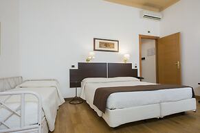 Piazza Paradiso Accomodation