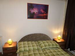 Apartment 4 You
