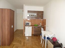 Apartment 4 You