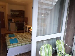 Apartment 4 You