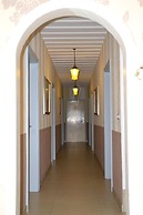 Alpina Hotel