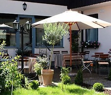 Alpina Hotel