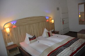 Alpina Hotel