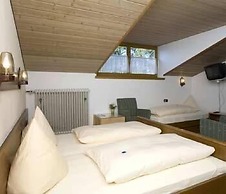 Alpina Hotel