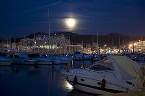 MarinaPlace Resort & Spa