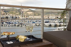 MarinaPlace Resort & Spa