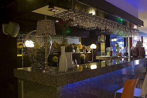 MY Hotel