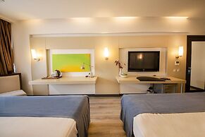 MY Hotel