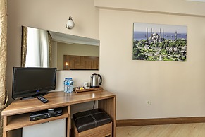 Elasophia Hotel