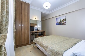 Elasophia Hotel