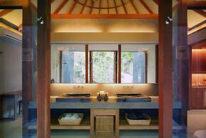 Haadtien Beach Resort