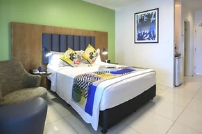 Heritage Park Hotel