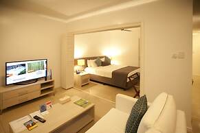 Heritage Park Hotel