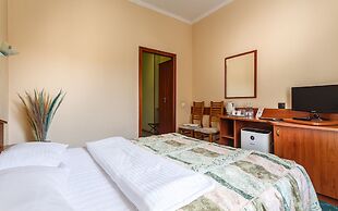 Z Hotel