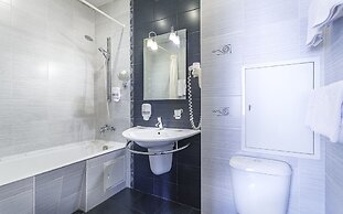 Z Hotel