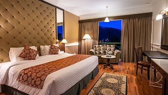 Century Pines Resort