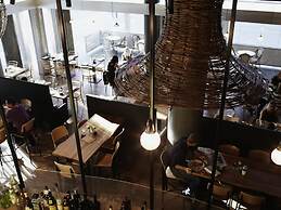 The Olsen Melbourne - Art Series