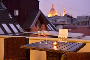 Opera Garden Hotel & Apartments