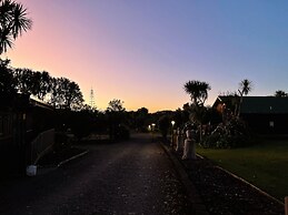 Shining Star Beachfront Accommodation