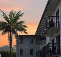 Heritage Cairns